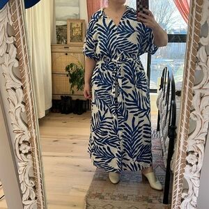 H&M White/Blue Button Up Dress, Size 3XL